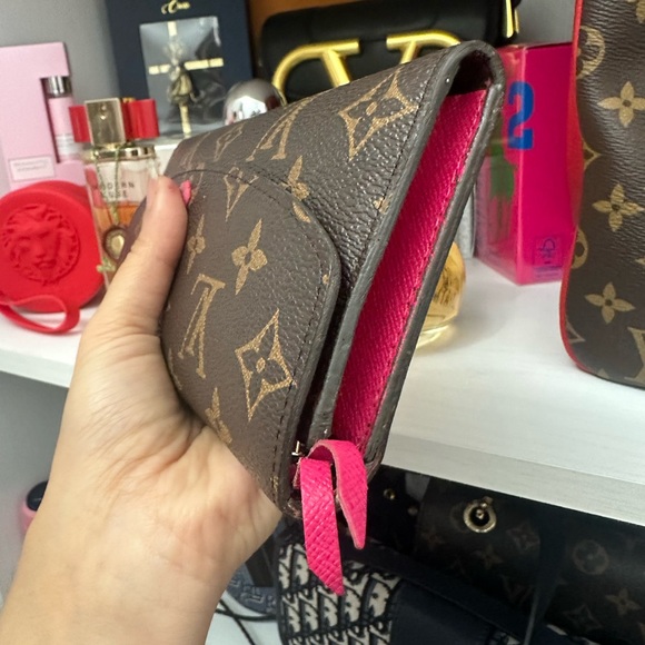 Louis Vuitton Brown and Red Monogram Wallet - Picture 3 of 4